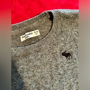 Abercrombie & Fitch sweaters